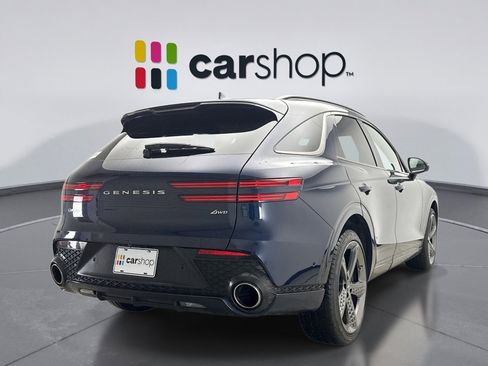 Used 2023 Genesis GV70 2.5T w/ Sport Prestige Package image 5