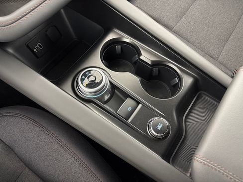 New 2026 Ford Explorer Active RWD image 27