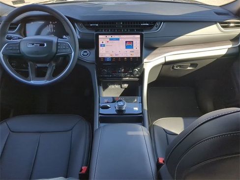 New 2025 Jeep Grand Cherokee Limited w/ Trailer Tow Package image 14