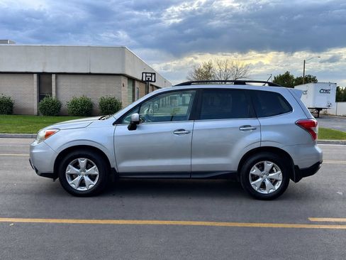 Used 2015 Subaru Forester 2.5i Limited w/ Popular Package #1 AWD/4WD image 2