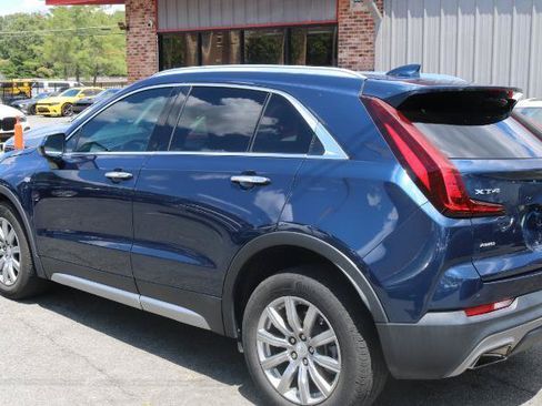 Used 2020 Cadillac XT4 Premium Luxury AWD/4WD image 5