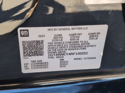 Certified 2024 GMC Sierra 3500 Denali w/ Denali Reserve Package AWD/4WD image 35