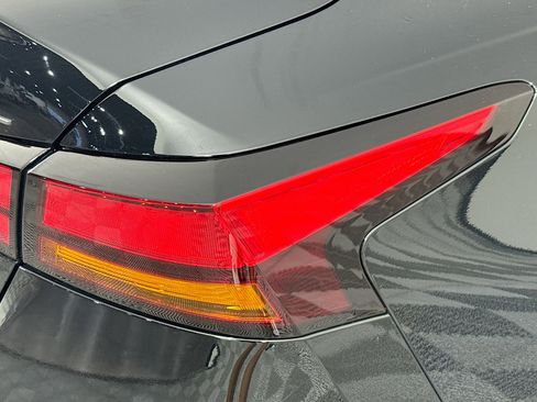 Used 2025 Nissan Altima 2.5 SL image 60