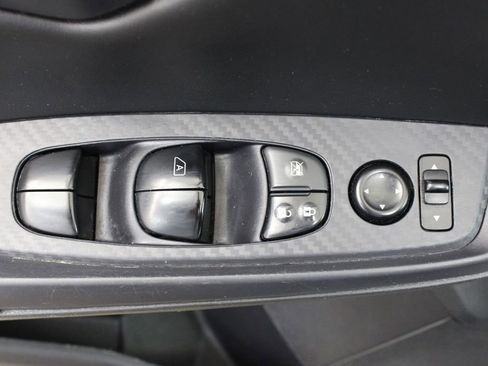 Used 2024 Nissan Sentra S FWD image 16