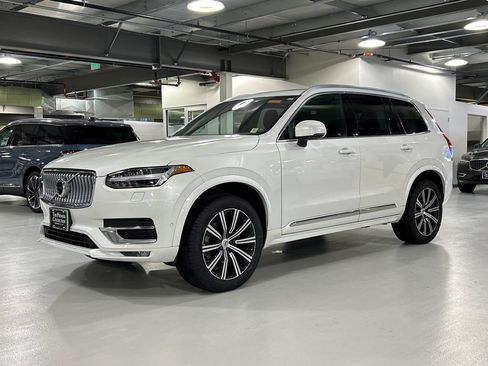 Used 2023 Volvo XC90 B6 Plus w/ Protection Package Premier AWD/4WD image 5