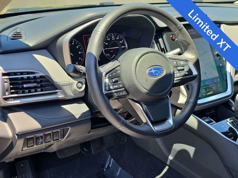 Used 2024 Subaru Outback Limited XT AWD/4WD image 10