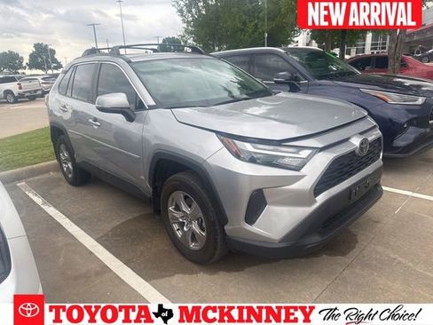 Used 2024 Toyota RAV4 XLE w/ Convenience Package image 1