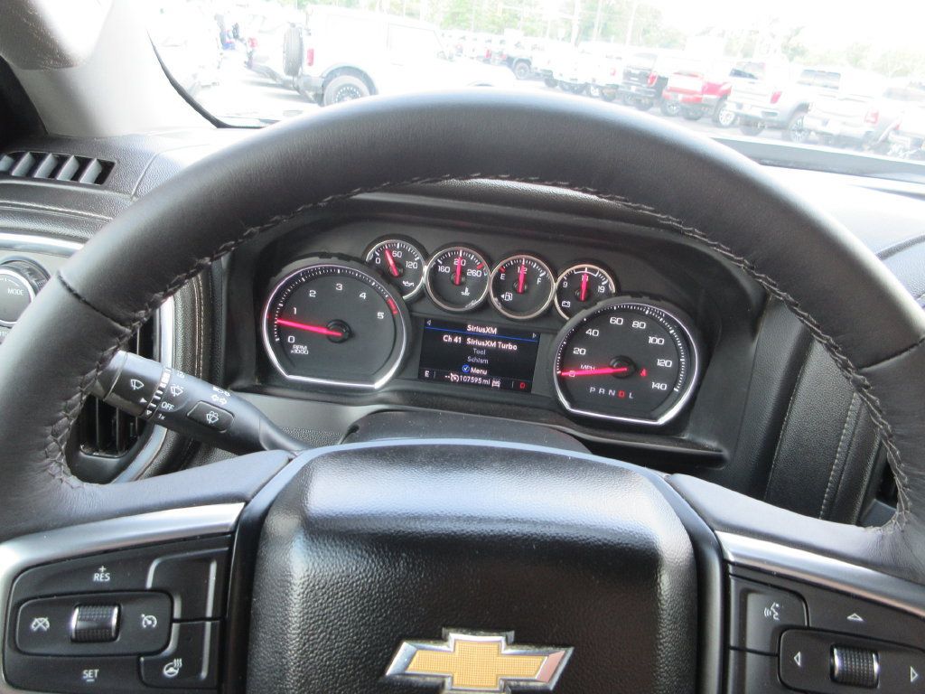 Used 2022 Chevrolet Silverado 2500 LTZ w/ Gooseneck/5TH Wheel Package AWD/4WD image 27