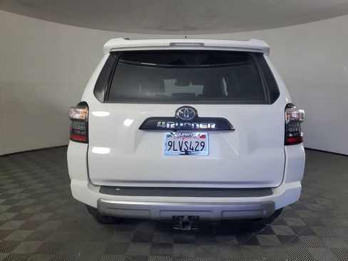 Used 2024 Toyota 4Runner TRD Off-Road Premium w/ Moonroof Package image 5