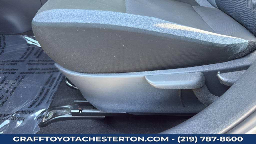 Used 2024 Nissan Versa SV FWD image 15