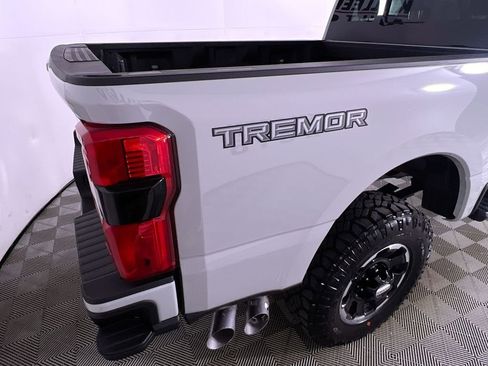 New 2026 Ford F250 Lariat w/ Tremor Off-Road Package image 26