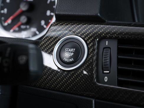 Used 2011 BMW M3 Sedan image 66