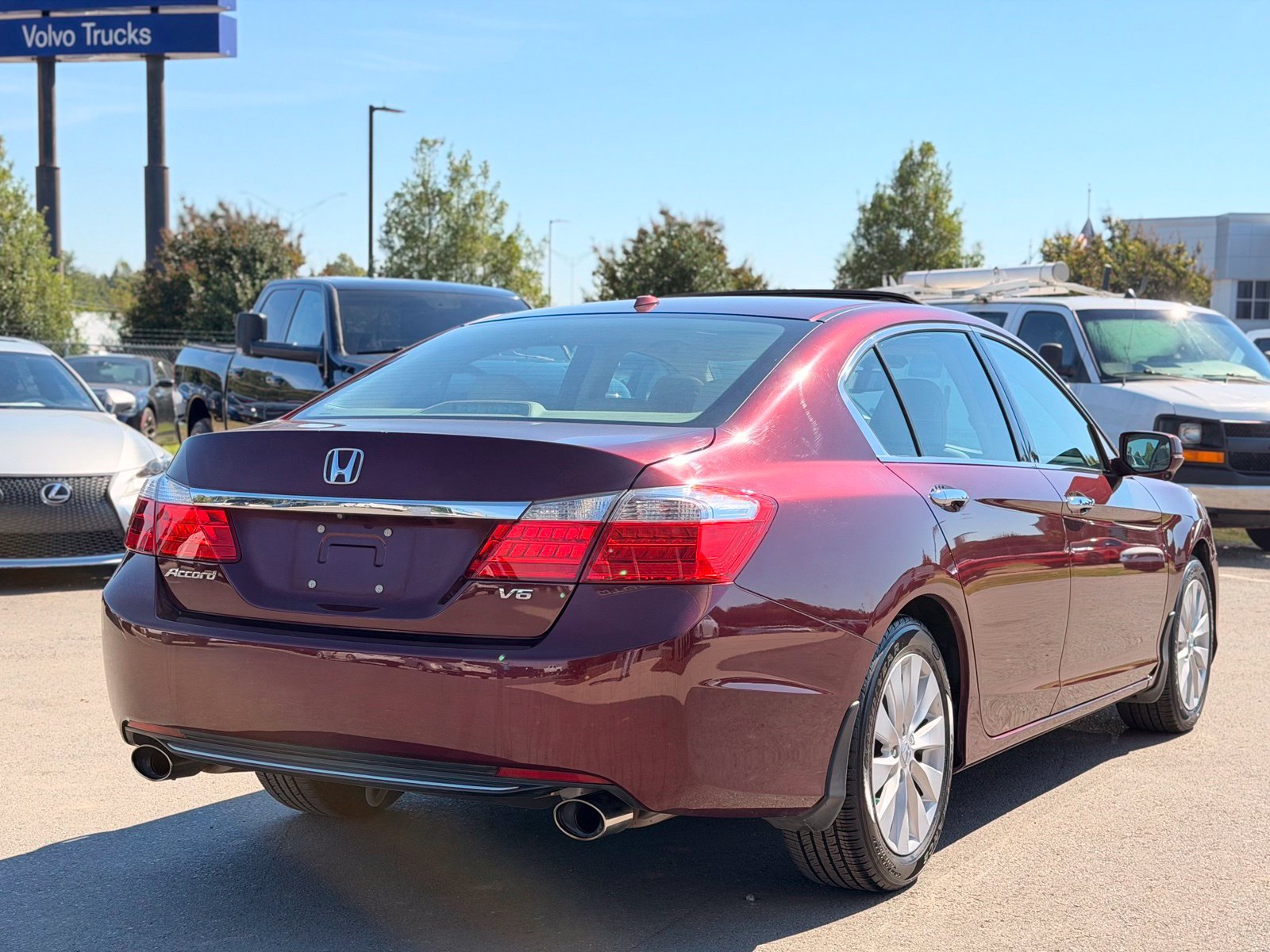Used 2014 Honda Accord EX-L image 7