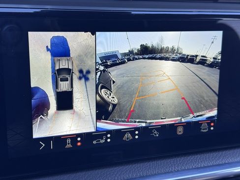 Used 2024 GMC Sierra 2500 Denali w/ Denali Reserve Package image 11