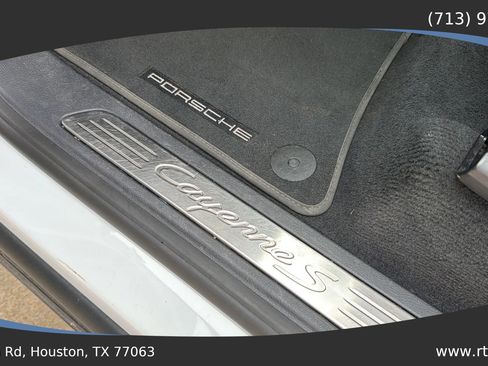Used 2016 Porsche Cayenne S image 26