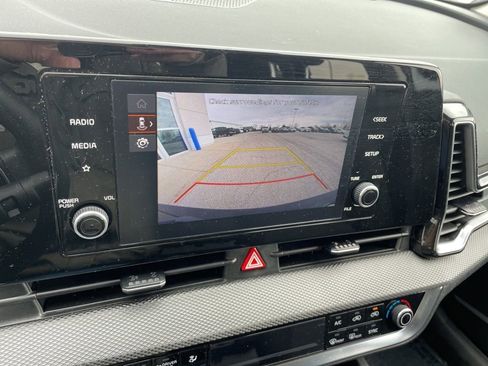 Used 2024 Kia Sportage LX FWD image 20
