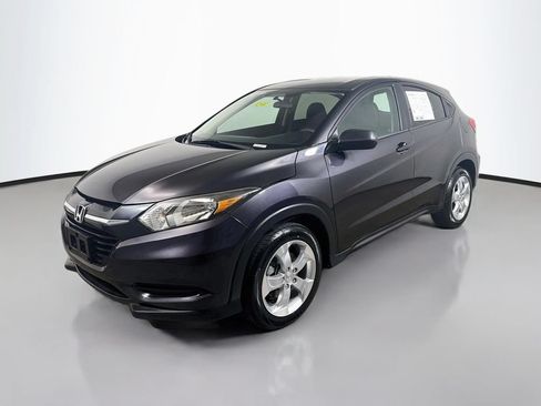Used 2016 Honda HR-V LX image 3