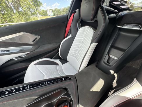 Certified 2023 Chevrolet Corvette Stingray Premium Cpe RWD image 19