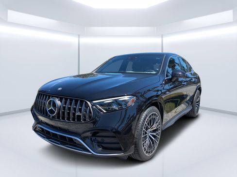 New 2026 Mercedes-Benz GLC 43 AMG 4MATIC Coupe image 8