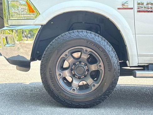 Used 2017 RAM 2500 Laramie w/ Convenience Group AWD/4WD image 8