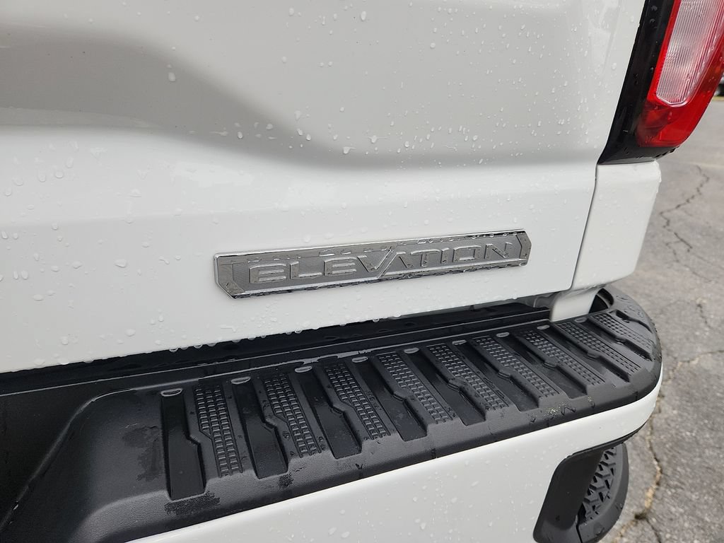 Used 2024 GMC Sierra 1500 Elevation w/ LPO, Elevation Black Package AWD/4WD image 30