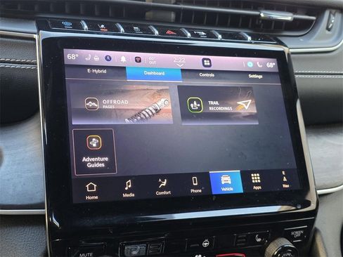 Used 2024 Jeep Grand Cherokee Limited 4xe w/ Trailer Tow Package image 21