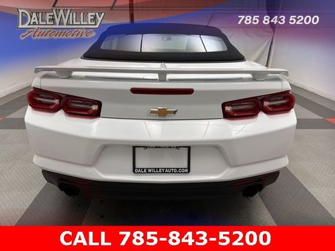 Used 2023 Chevrolet Camaro LT image 5