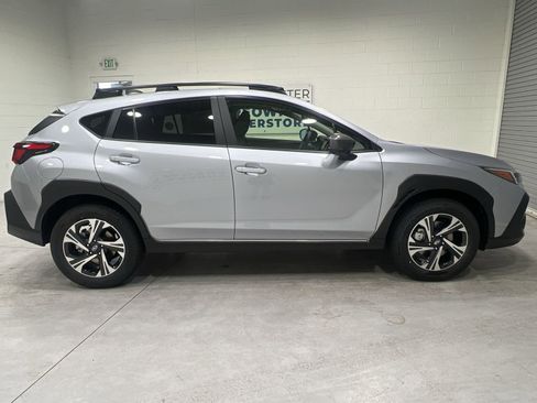 Certified 2025 Subaru Crosstrek 2.0i Premium AWD/4WD image 9
