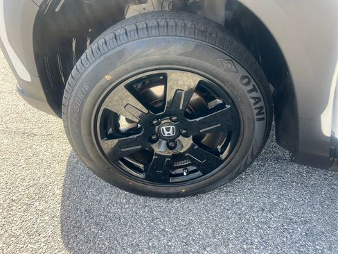 Used 2022 Honda Pilot TrailSport image 27