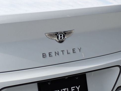 Used 2024 Bentley Continental GT V8 image 13