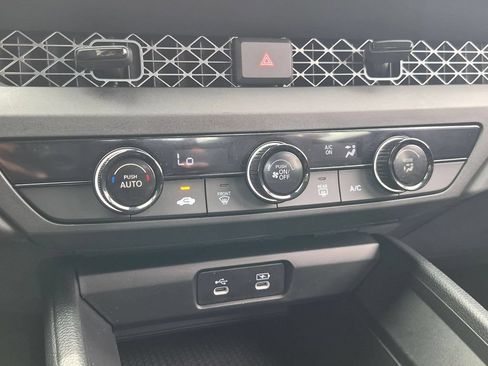 Used 2025 Honda Accord LX image 16