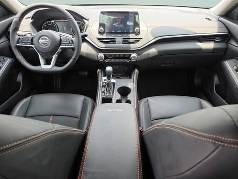 Used 2021 Nissan Altima 2.5 SR w/ SR Premium Package FWD image 23