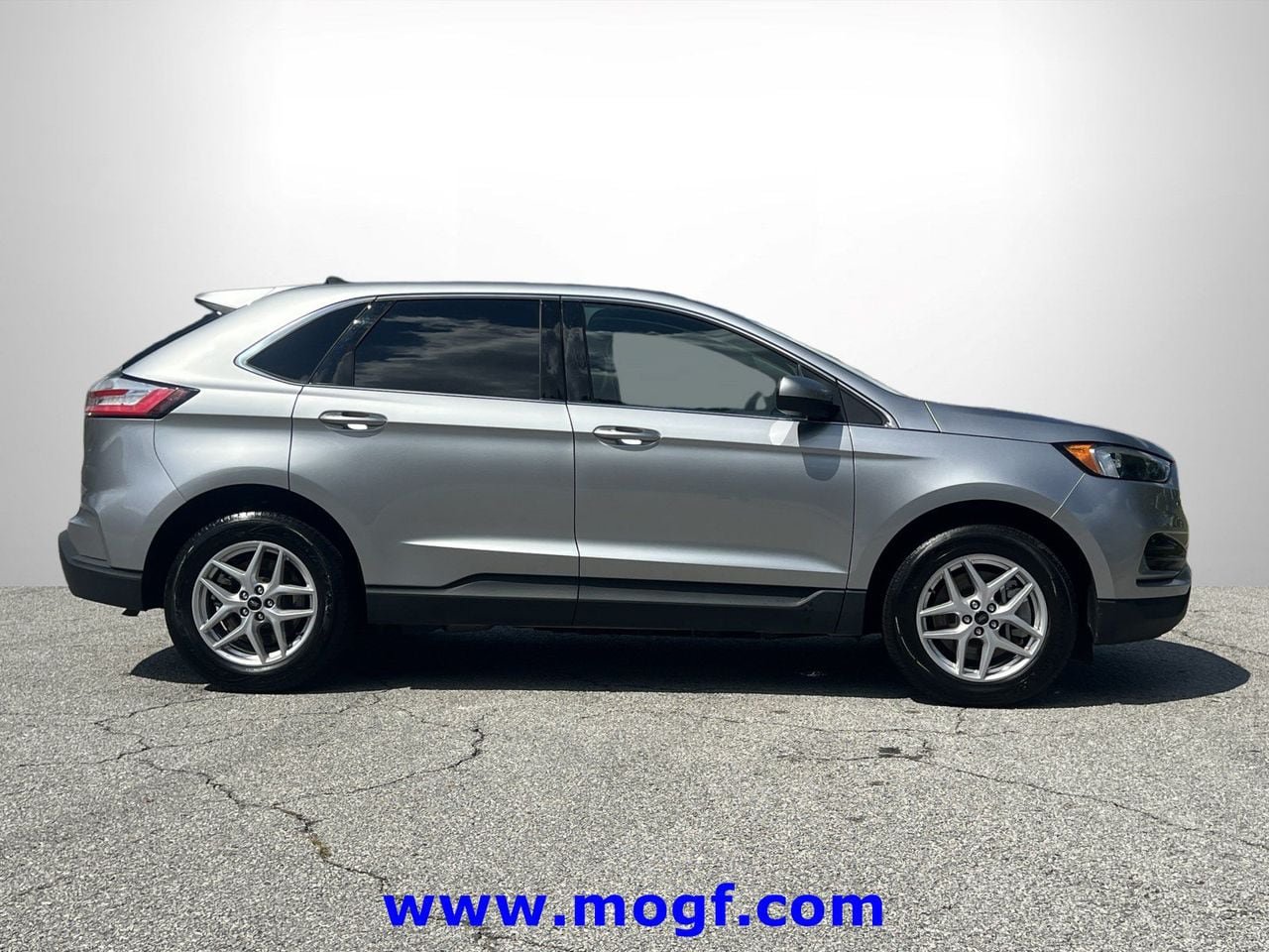 Used 2024 Ford Edge SEL AWD/4WD image 27