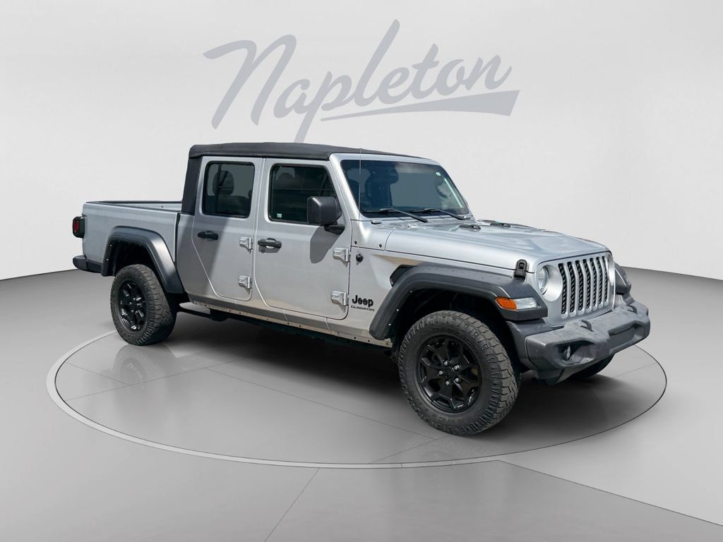 Used 2022 Jeep Gladiator Sport AWD/4WD image 8