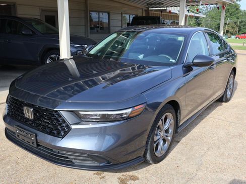 Used 2024 Honda Accord EX image 21