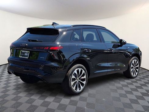 New 2026 Audi Q3 quattro 2.0T AWD/4WD image 6