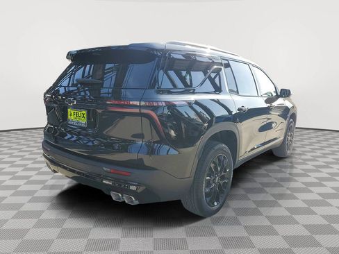 New 2026 Chevrolet Traverse LT w/ Midnight/Sport Edition image 3
