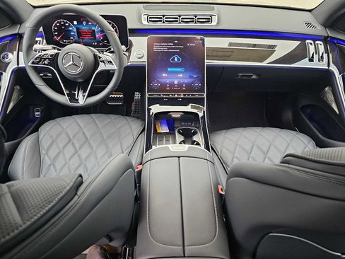 New 2025 Mercedes-Benz S 580 4MATIC Sedan image 19