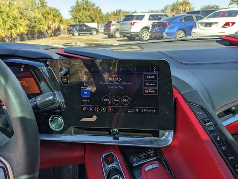 Used 2020 Chevrolet Corvette Stingray Premium Cpe w/ 3LT Preferred Equipment Group image 20