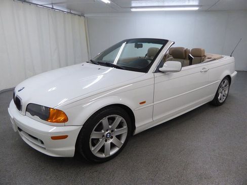 Used 2000 BMW 323ci Convertible image 3