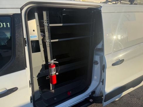 Used 2020 Ford Transit Connect XL image 9