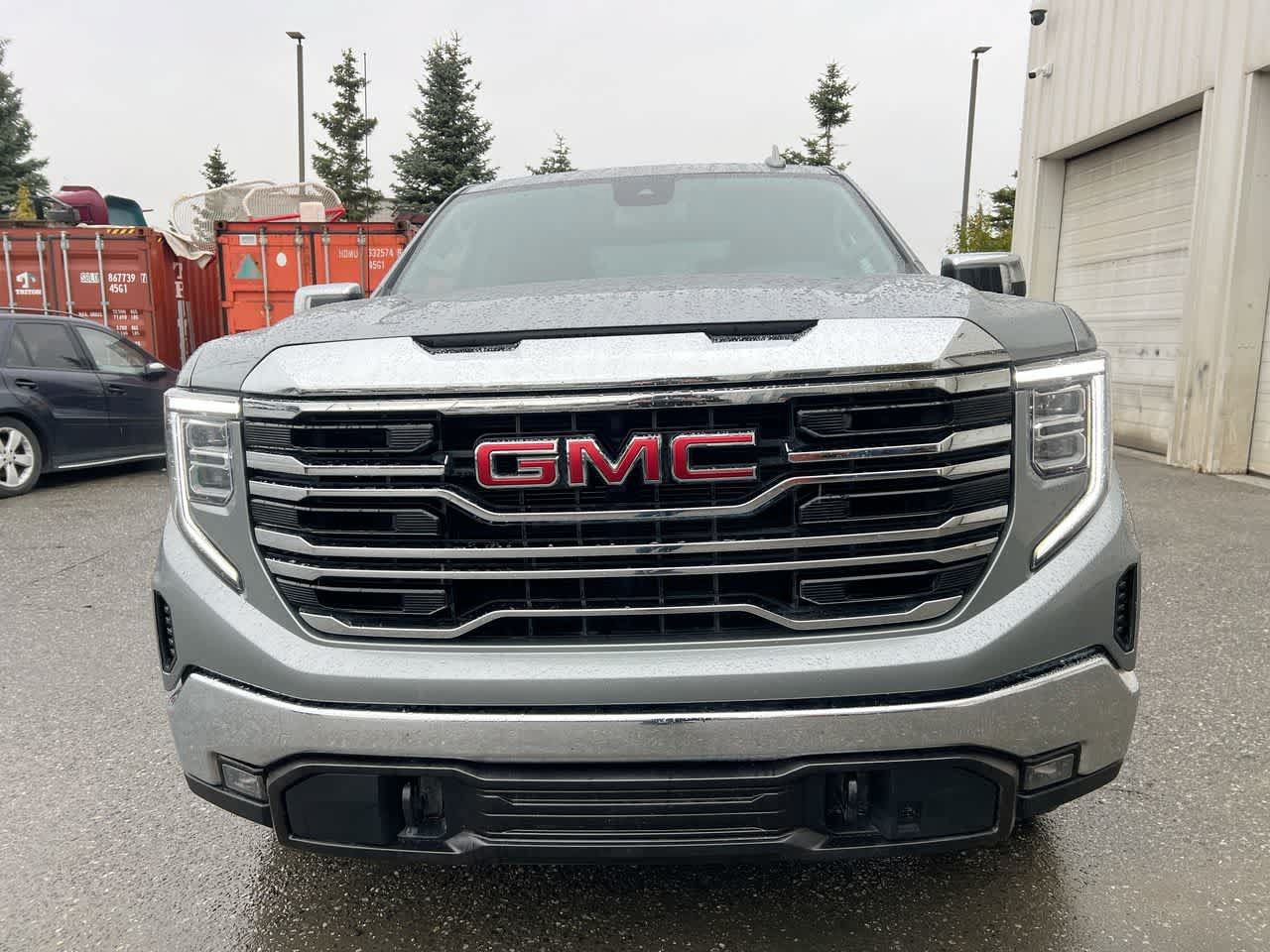 Used 2025 GMC Sierra 1500 SLT AWD/4WD image 29