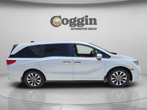 Used 2022 Honda Odyssey EX-L image 6
