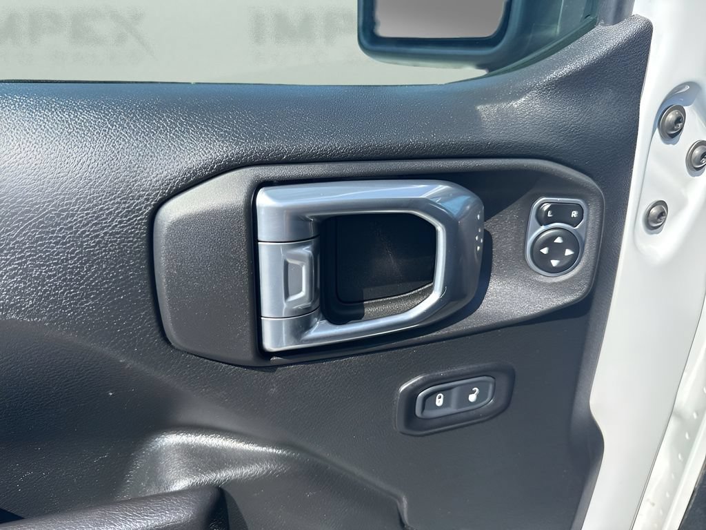 Used 2021 Jeep Gladiator Sport AWD/4WD image 9