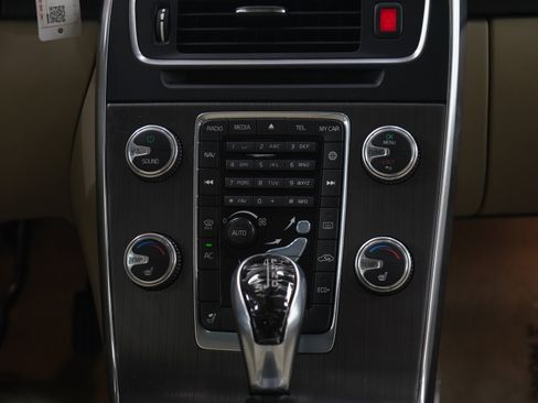 Used 2015 Volvo S60 T5 Premier FWD image 16