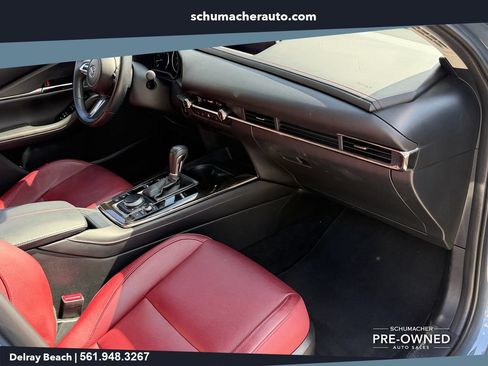 Used 2022 MAZDA CX-30 AWD 2.5 S w/ Preferred Package image 18