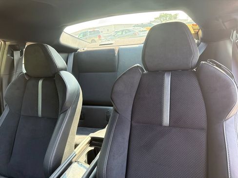 Used 2025 Toyota GR86 Premium w/ Performance Package RWD image 10