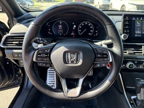 Certified 2022 Honda Accord Sport image 18