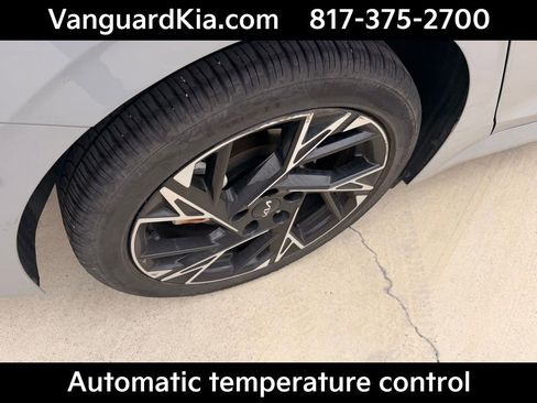 Used 2025 Kia K5 GT-Line w/ GT-Line Premium Package FWD image 10