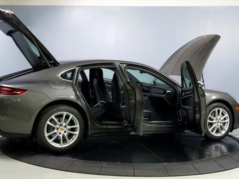 Used 2017 Porsche Panamera 4S w/ Premium Package Plus image 14